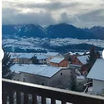Les Isards F2 Romeu Vue Montagne *
